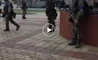 И еще одно потрясающе эмоциональное видео из Балаклеи