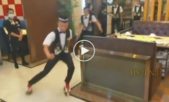 Ресторан с самыми быстрыми официантами