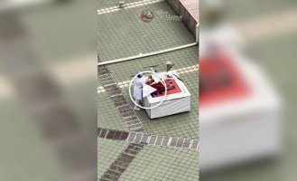 Быстрая медицинская доставка дроном