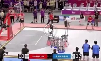 In China, the world's first basketball tournament among robots was held