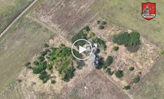 Destruction of two units of Russian equipment near the village of Robotino