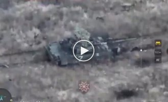 Destruction of a Russian tank by a direct hit from a kamikaze drone