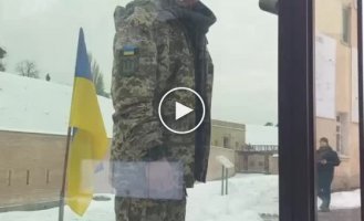 The monument to the hero Matsievsky, shot by the occupiers after the words “Glory to Ukraine,” was opened in Kyiv