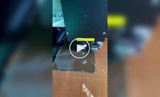 Jewelry Work: A CNC Machine Cuts Glass