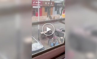 Когда выбросить мусор превращается в стратегическую операцию