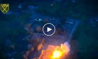Zaporizhzhia front burns and explodes
