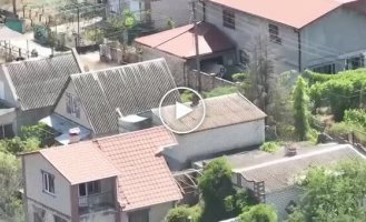The house with the occupiers collapsed like a card house after the attack of a kamikaze drone