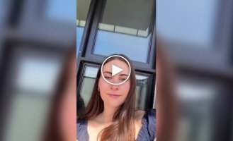 Парень попал в неловкую ситуацию во время селфи с девушкой