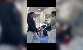 This friendly sparring ended with an unexpected gesture