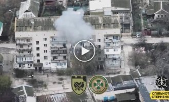 Ukrainian Armed Forces soldiers destroyed a nest of Russian drone operators in a 5-story building in the Kherson region