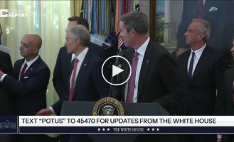 Мужчина внезапно потерял сознание на встрече с Трампом в Белом доме