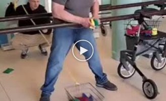 How pensioners are entertained in one of the nursing homes