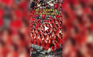 Китайские чирлидерши