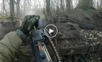Reflecting a Russian attack in the Zaporozhye direction from the first person of a Ukrainian machine gunner