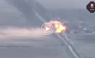 Detonation of the BC of the Russian T-72B3M tank after the arrival of a Ukrainian kamikaze drone in the Maryinsky direction