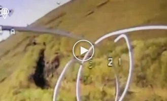 Ukrainian kamikaze drones fly into the trenches of the Russian military in the Eastern direction