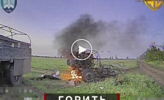 Pilots of the 414th SBS Brigade drones destroy occupiers' weapons