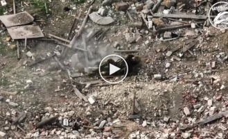 Soldiers of the 503rd ABMP use drone drops to destroy the invaders in Krynki