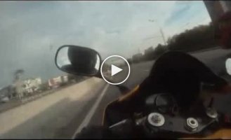 Экстремальная езда на мотоцикле