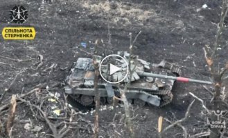 Detonation of the BC of the Russian T-72B3 tank after the arrival of a Ukrainian kamikaze drone