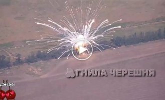 Ракета HIMARS прямим попаданням знищує ЗРК Бук поблизу окупованого Токмака