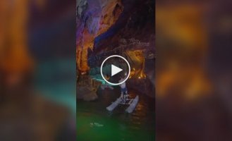 Прогулка на катамаране по подземной реке