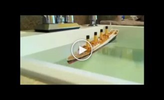 Титаник воссоздали на игрушечной модели