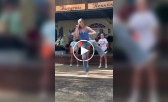 Невероятный ритм и энергия: Соло танец под блюграсс на фестивале