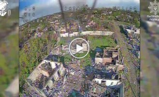 Бійці Нацполіції знищують ворога у посадках, руїнах та укриттях на Торецькому напрямку