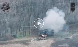 Сили оборони знищили вантажівку, БТР, танк, легковик з особовим складом, також вибухнув склад боєприпасів росіян