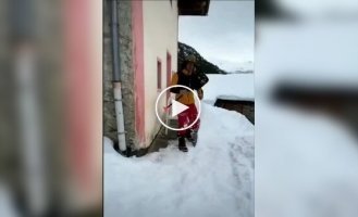 Когда решил выпить пива красиво