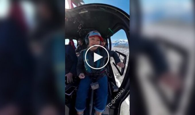 Глубокие дыры в тающих ледниках