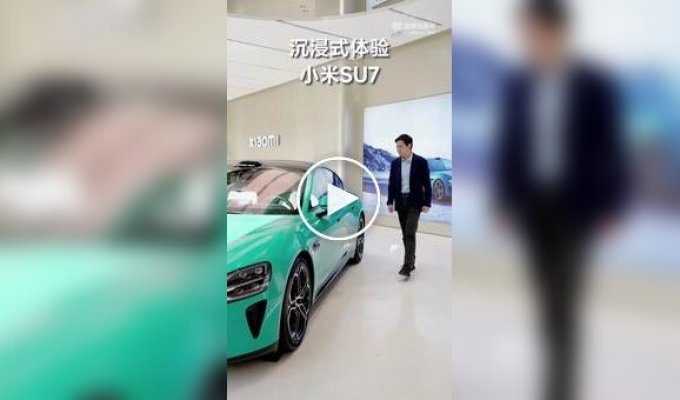 The head of Xiaomi personally presented the SU7 Max electric car