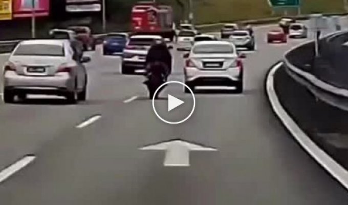 Hitting a motorcyclist