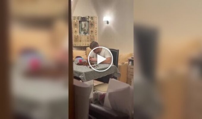 Розыгрыш любителя конструктора Lego