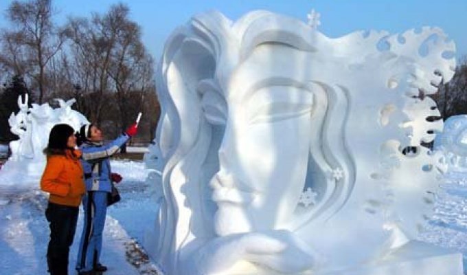 Обалденные ледяные скульптуры (15 фото)