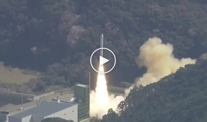 Japanese rocket exploded a few seconds after launch