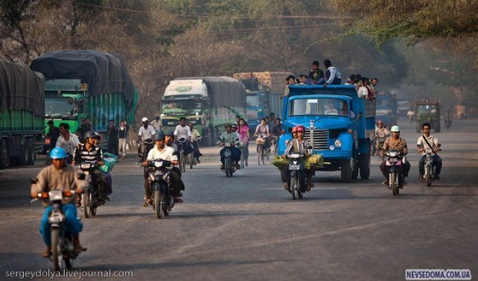 Дороги Бирмы (36 фото)