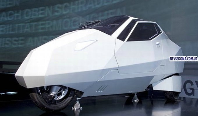 BMW SIMPLE – трехколесный электрический концепткар (8 фото)