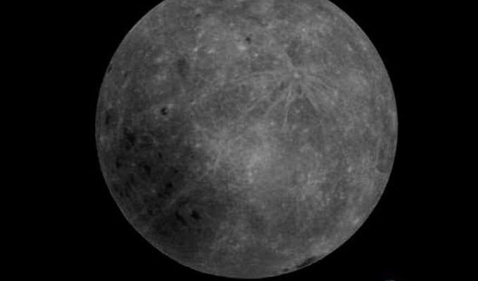 Земля и обратная сторона Луны на одном снимке (3 фото)