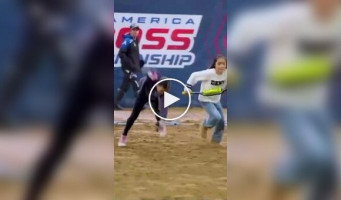 На смену хобби-хорсингу пришел хобби-мотокроссинг