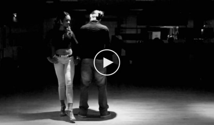 Заводной и невероятно сексуальный танец кизомба