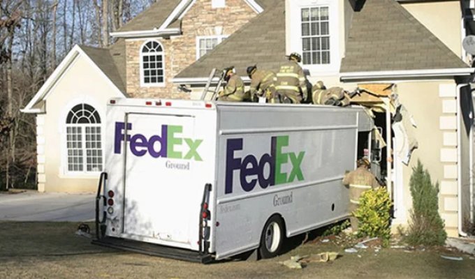 When Customer Service Isn't a Priority: Epic Delivery Fails (23 Photos)
