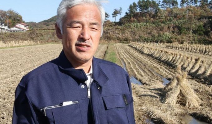 Самый одинокий в мире японский фермер (5 фото)
