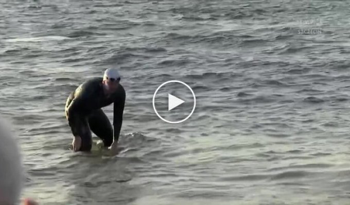 No sleep or rest: a Polish man swam across the Baltic Sea