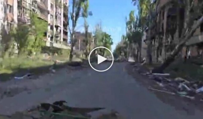 Bakhmut, a ghost town, almost a year after the Russian “liberation”