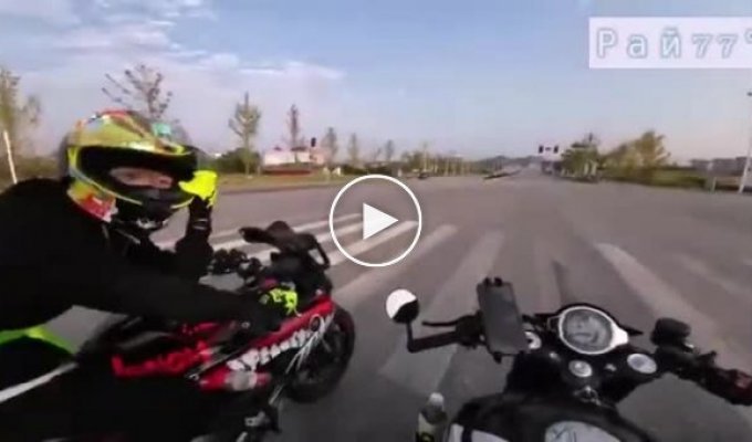 Chinese policeman disturbs the peace of three bikers