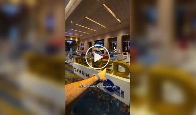 Кинотеатр с кроватями в Бангкоке