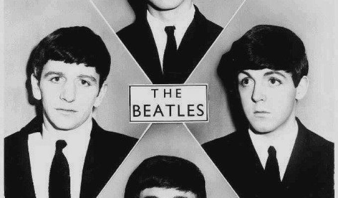 A selection of photos of the Beatles (23 photos)