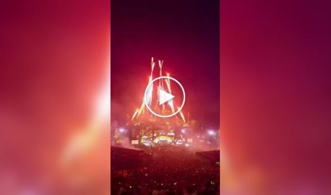 Самый известный фестиваль электронной музыки Tomorrowland впервые пройдет в Таиланде